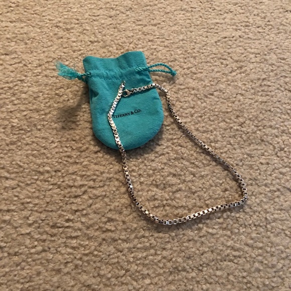 Tiffany’s Venetian Link Silver Necklace - Picture 1 of 3